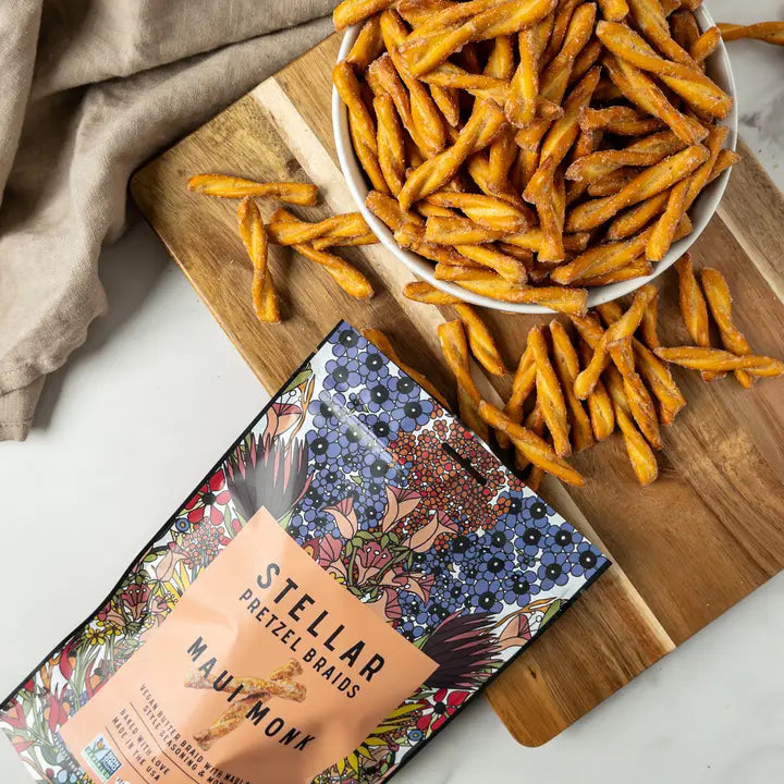 Stellar Pretzel Braids - Maui Monk 5oz