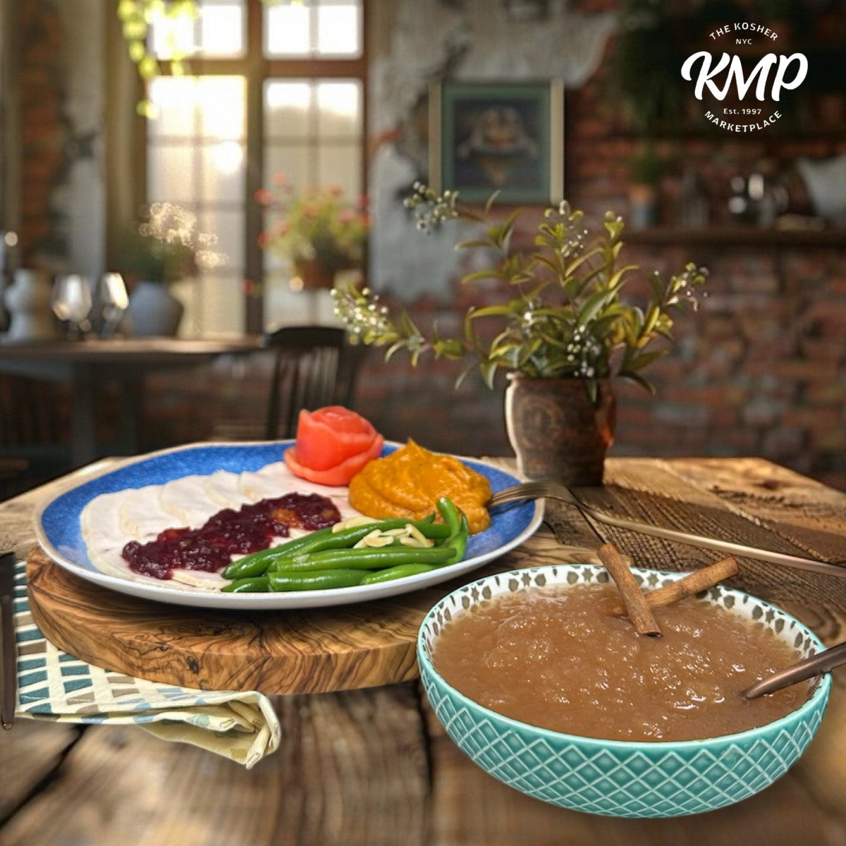 Apple Sauce with Madagascar Cinnamon