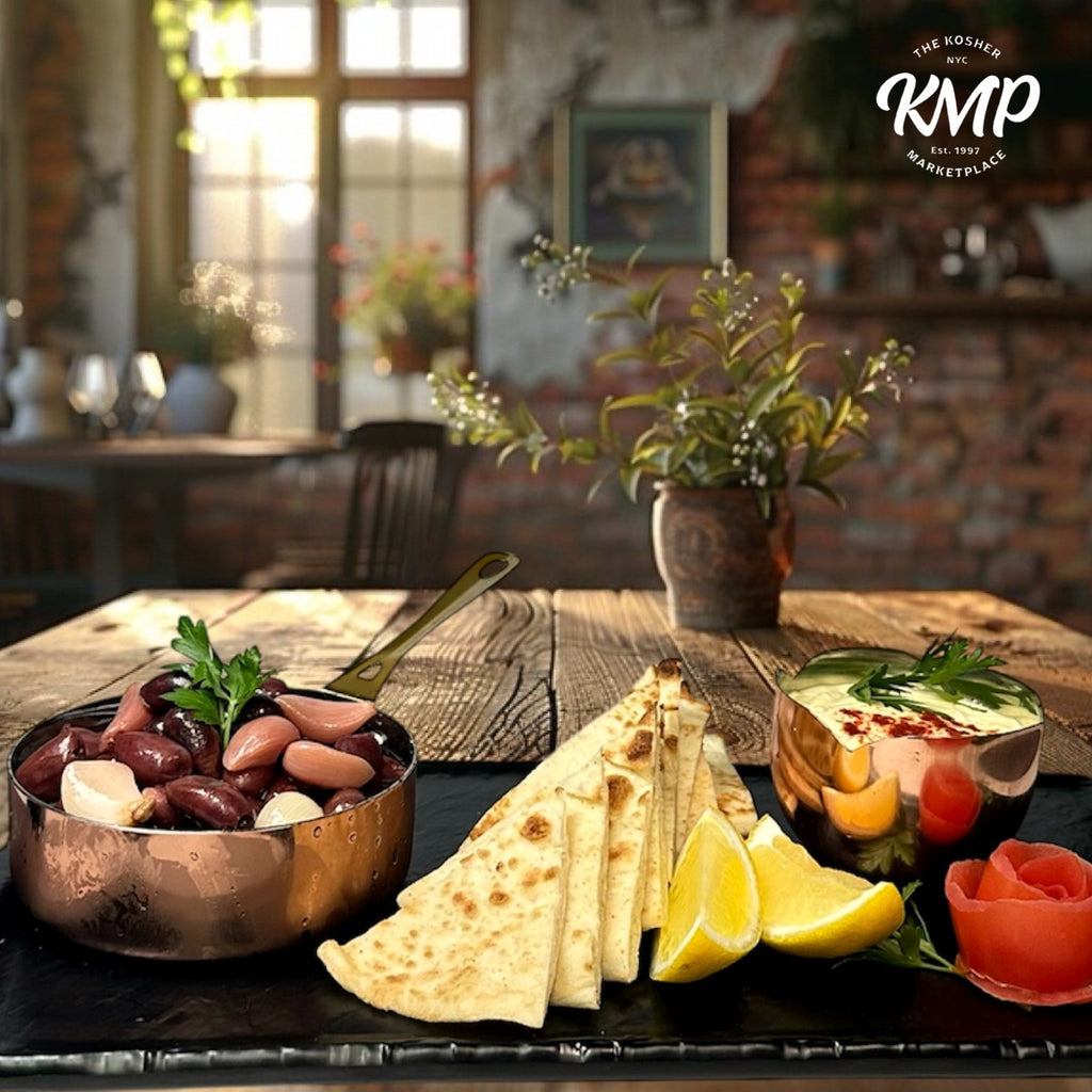 Pitted Kalamata Olives with Garlic & Peppers