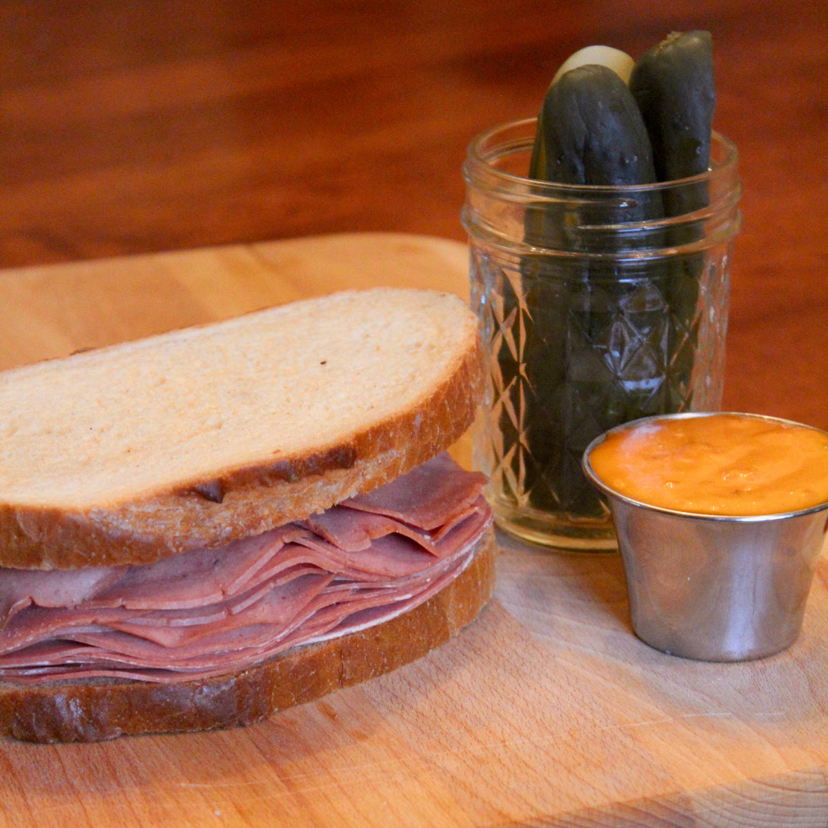 The Kosher Marketplace Bologna on Seedless Rye