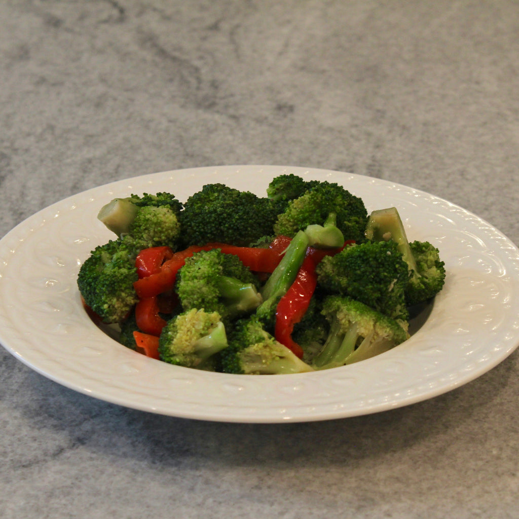 Broccoli & Roasted Red Peppers Catering Tray