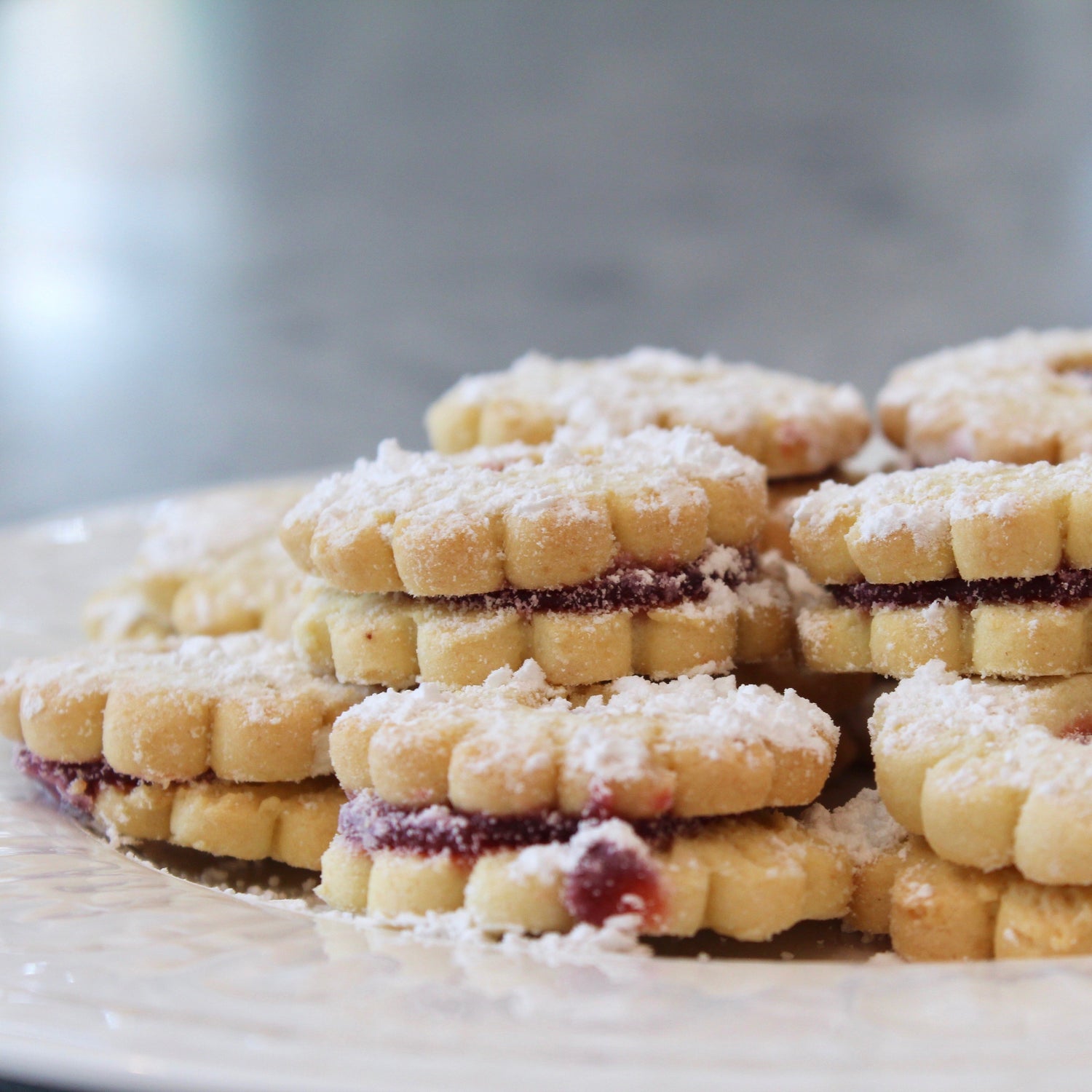 Linzer Tarts