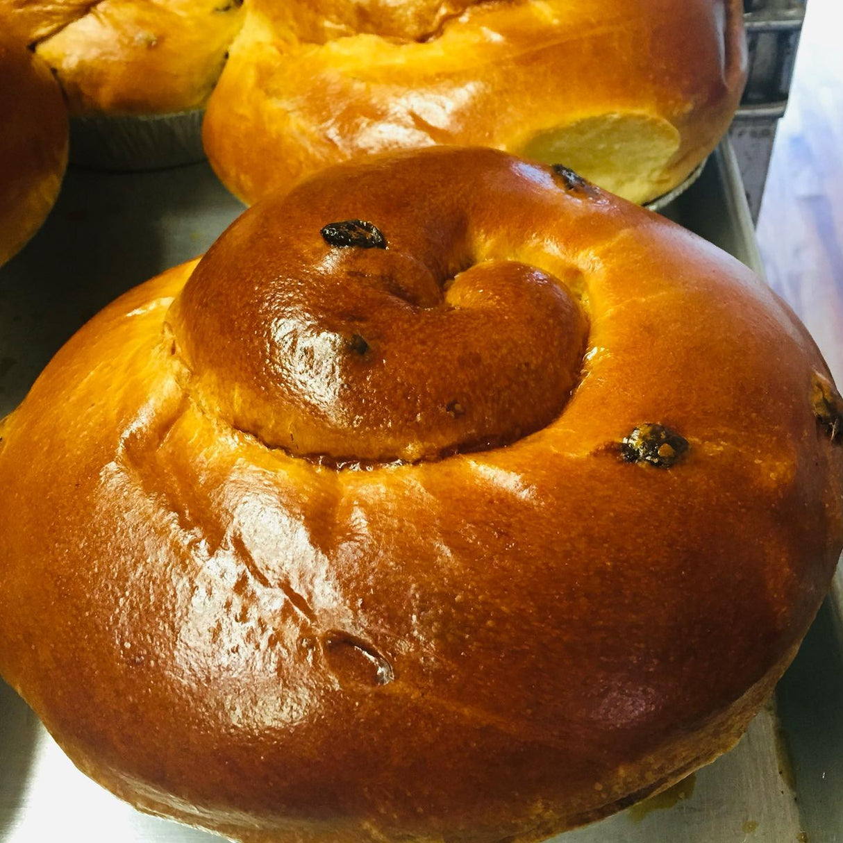 Zadies Bake Shop Round Raisin Challah